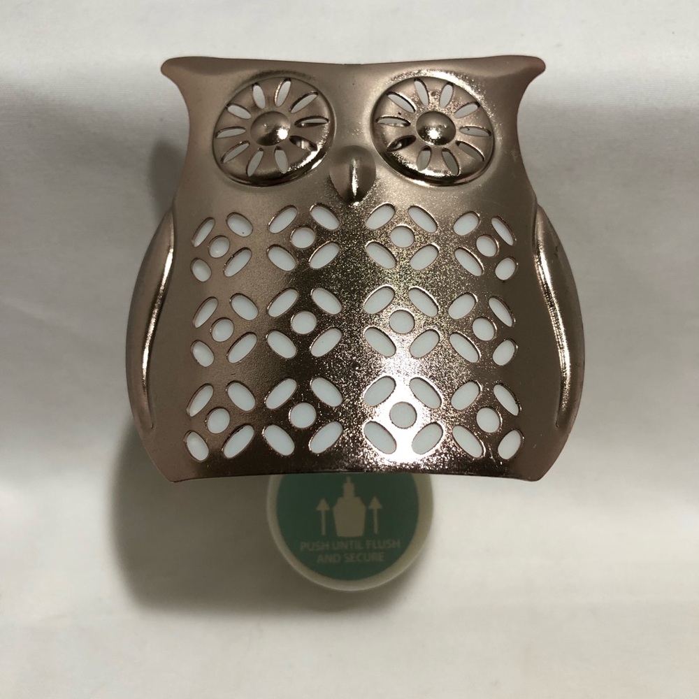 Better Homes and Gardens Owl Oil Diffuser Plug-In and Nightlight, Metallic Color